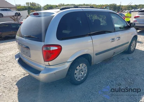 2005 Chrysler Town & Country из США, поврежденный, VIN 1C4GP45R95B437287